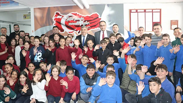 'Eğitim Güçlü Ekip Ruhuyla İleriye Taşınır'