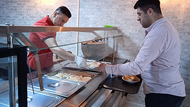Ekmeğin 7.5 TL Olduğu Kentteki Bu Lokantada Yemekler 20 TL