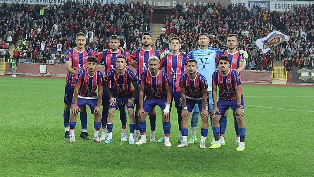 Ekonomik Sıkıntı Yaşayan Eskişehir Ekibi Lige Devam Ediyor