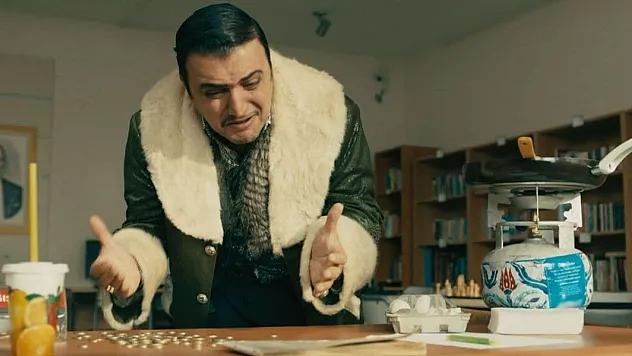 Ekranların Güldüren Yüzü Şinasi Yurtsever Hayatını Kaybetti