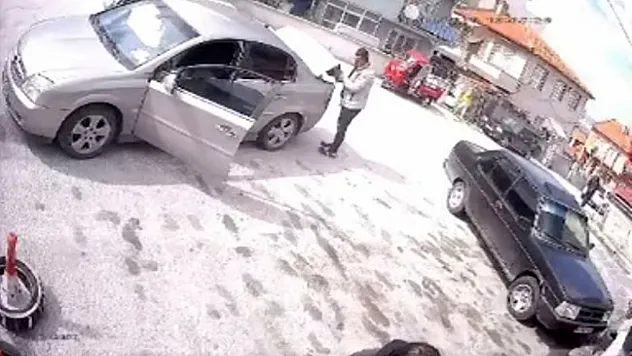 El Fireni Çekilmeyi Unutulan Araç Kazaya Neden Oldu
