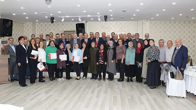 Emekli Öğretmenler Unutulmadı