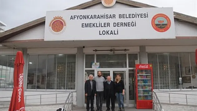 Emekliler Lokali Afyon halkının hizmetinde