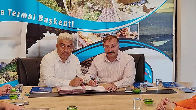 Emet ve Hisarcık ilçe belediyeleri arasında iş birliği protokolü imzalandı