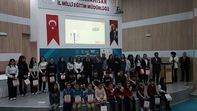 Emirdağ Aziziye Anadolu Lisesi 'Tübitak Projesi' Ödülünü Aldı