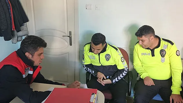 Emirdağ Ve Dazkırı'da Eğitimler Sürüyor