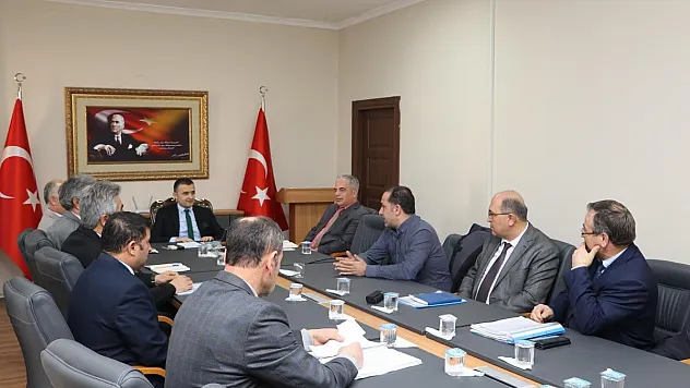 Emirdağ’da liselerde eğitimin kalitesinin arttırılması masaya yatırıldı