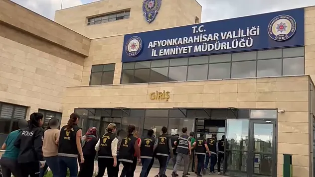 Emniyet, 12 Kişiyi Fuhuş Bataklığından Kurtardı