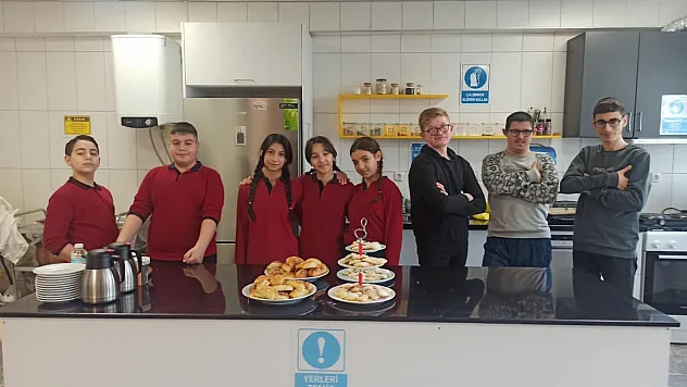 En Güzel Lezzetler, Öğrencilerin Elinden Çıktı