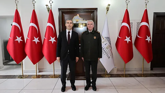 Eren Paşa'dan, Vali Aktaş'a Ziyaret