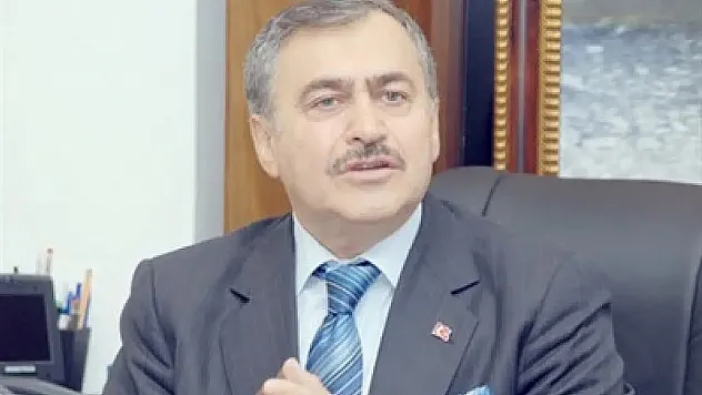 Eroğlu, Hafize Nur'a destek oldu