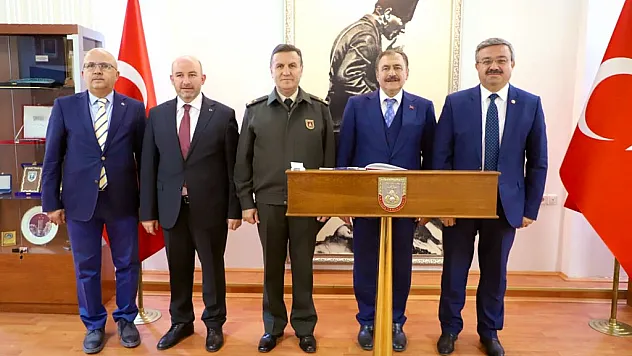 Eroğlu, kurum yöneticilerini ziyaret etti