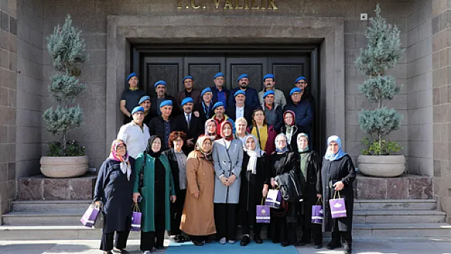 Eski Paraşütçü Komandolardan Vali Yiğitbaşı'na Ziyaret