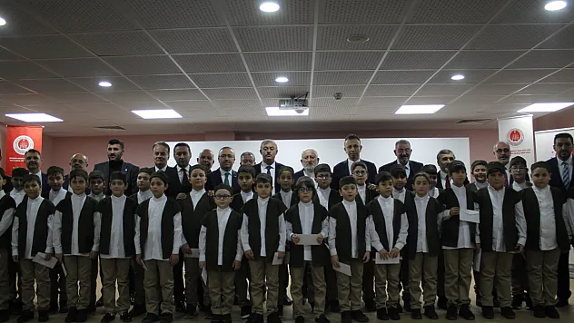 Eskişehir'de 30 Öğrenci Hafızlık Yolunda!