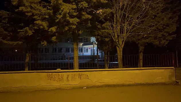 Eskişehir'de Babayı Darbedip Oğlunu Bıçaklayan 3 Şahıs Tutuklandı