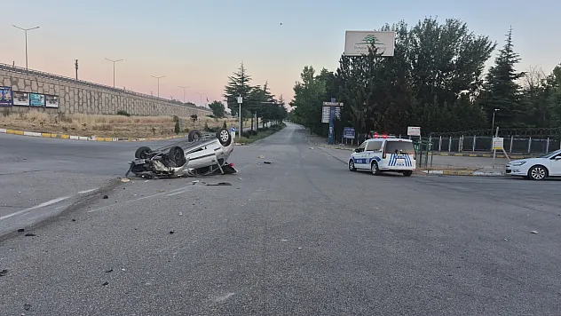 Eskişehir'de Kontrolden Çıkan Otomobil Takla Attı: 1 Yaralı
