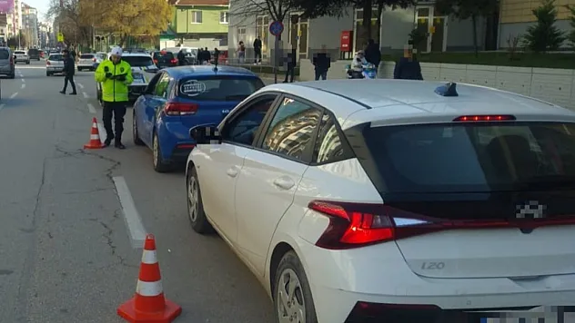 Eskişehir'de Polis Ekiplerinden Trafik Denetimi