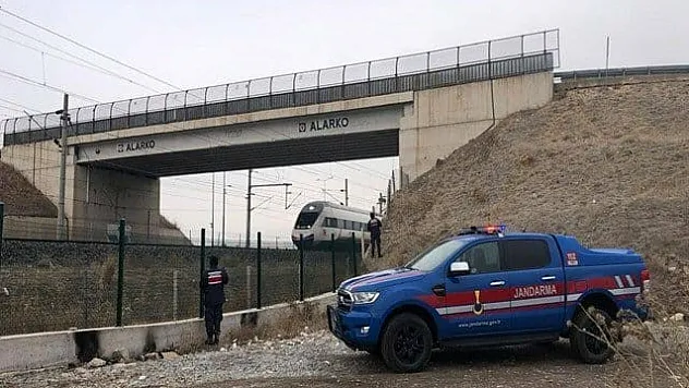 Eskişehir Jandarması 137 Kilometrelik Yüksek Hızlı Tren Hattını Kontrol Etti