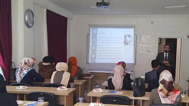 Evliliğe ilk adım seminerleri başladı