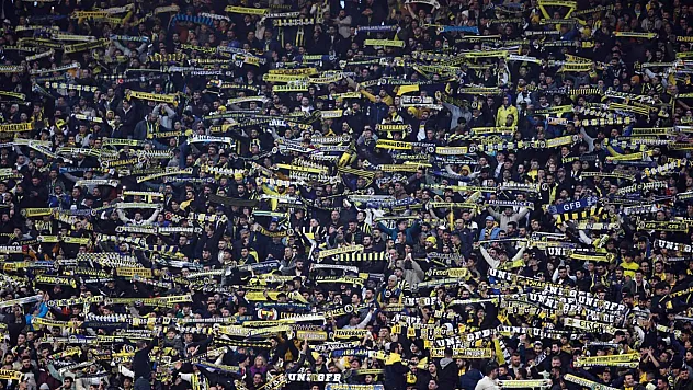 Fenerbahçe, Olağanüstü Kongre'ye Gidiyor… Saran Tekrar Aday Mı?