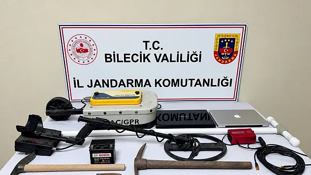 Fotokapan Ele Verdi! Define Arayan 4 Kişi Suçüstü Yakalandı