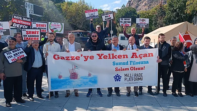 Gazze'deki Soykırıma Sessiz Çığlık Eylemi İle Dikkat Çektiler