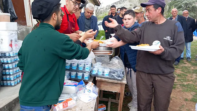 Gedikevi Köyünde Yağmur Ve Şükür Duası Yapıldı