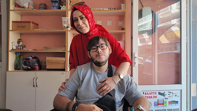 Gediz'de Engelli Genç İş Arıyor