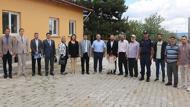 Gediz Kaymakamı Emrah Uzun Köy Ziyaretlerine Devam Ediyor