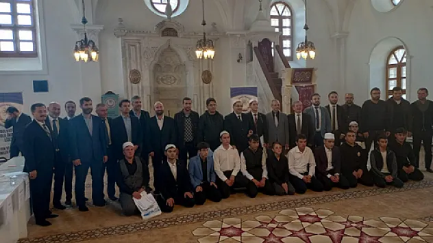 Genç Bilaller Ezan Okuma Yarışması Bolvadin'de Yapıldı