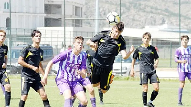 Genç Jetler ilk maçlarına çıkıyor