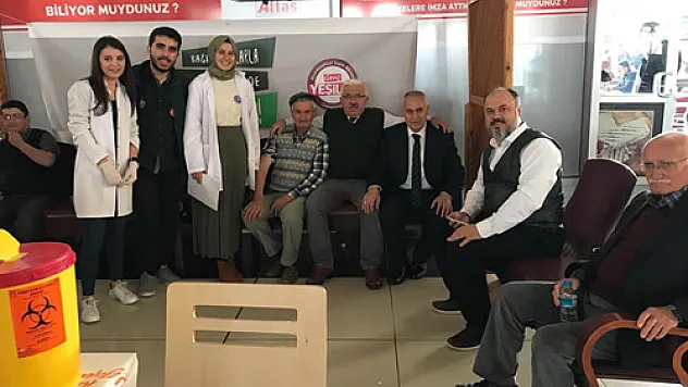 Genç Yeşilay farkındalık oluşturuyor
