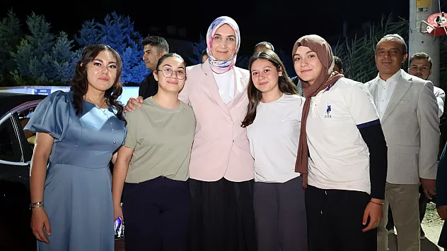 Gittiği Her Yerde Yoğun İlgi Görüyor