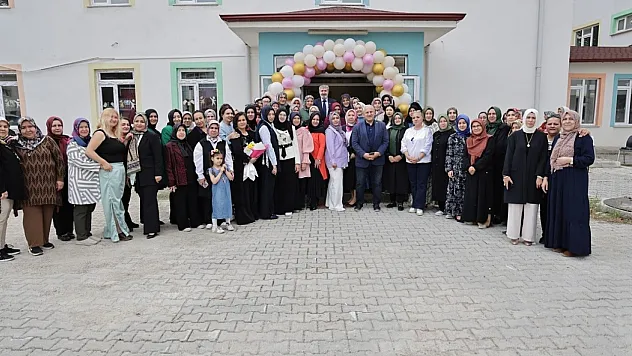Giyim Üretim Teknolojisi Ve İğne Oyası Kursları'nın Yıl Sonu Sergisi