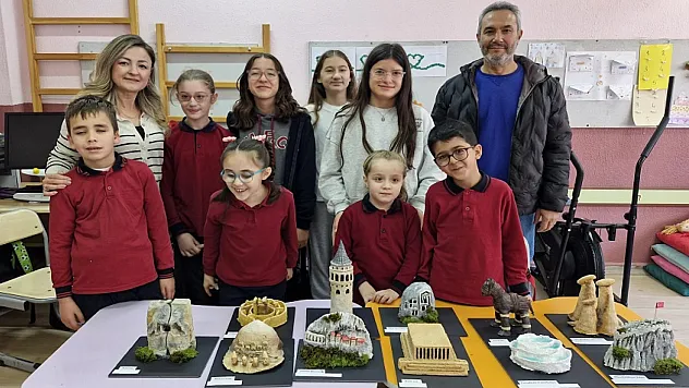 Görme Engelli Öğrenciler, 3 Boyutla Nesneleri Tanıdı