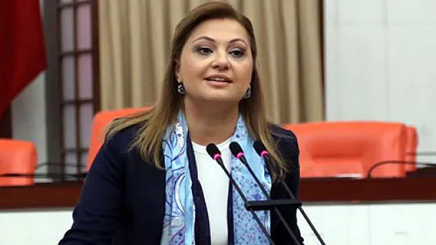 “Gösterişe şatafata para var,  VATANDAŞA PARA YOK”