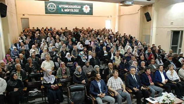 Hac yolcularına eğitim semineri düzenlendi
