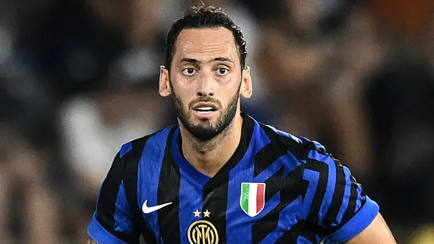 Hakan Çalhanoğlu Inter İle Yarı Finalde