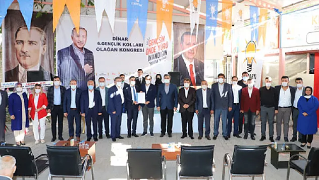 'Halkın emrinde ve hizmetindeyim'