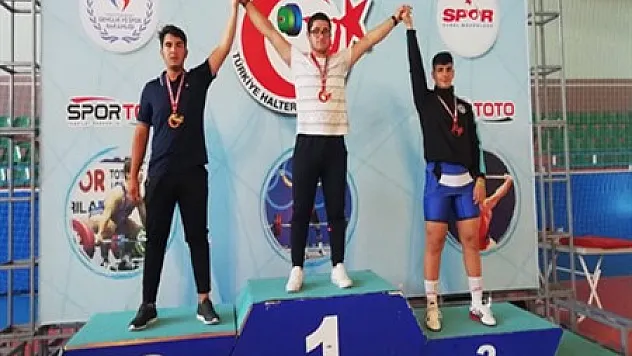 Haltercilerden bir başarı daha