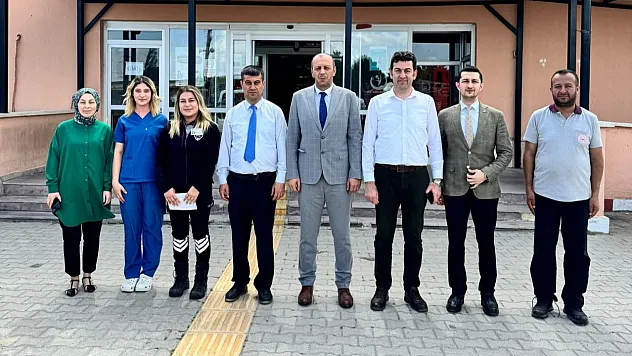 Hastaneye Ani Ziyaret! Hasta ve Personelle Yüz Yüze Görüştüler