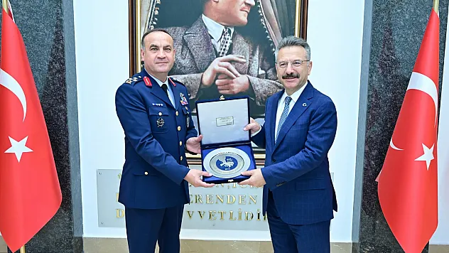 Hava Korgeneral Rafet Dalkıran'dan Vali Aksoy'a Ziyaret