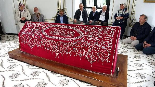Hayme Ana, Anneler Günü'nde Kabri Başında Anıldı