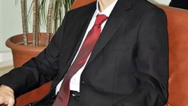 “Hem dersle, hem spor ve kültürle ilgilenin”