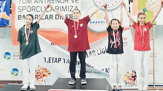 Her Gün Kilometrelerce Yol Gitti, Türkiye Derecesiyle Döndü