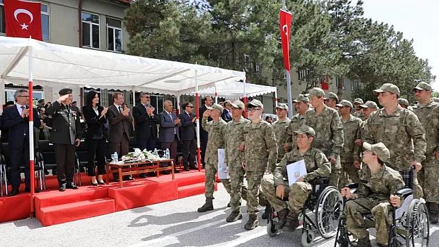 Her şey vatan için
