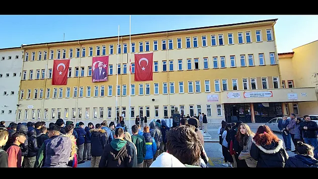 Her Yerde Gazi MTAL