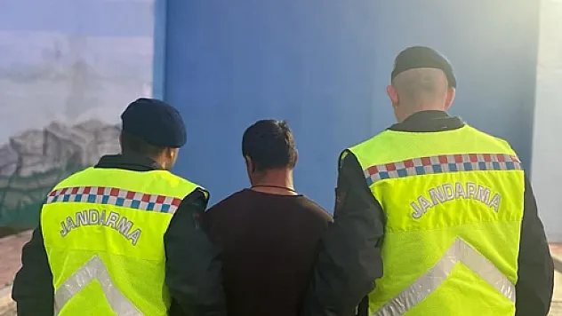 Hırsızlık Suçundan 13 Yıl Hapis Cezasıyla Aranan Şahıs Yakalandı