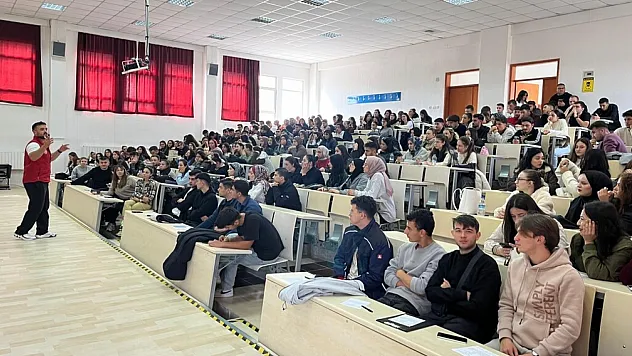 Hisarcık MYO'da Öğrencilere Gençlik Merkezi Tanıtıldı