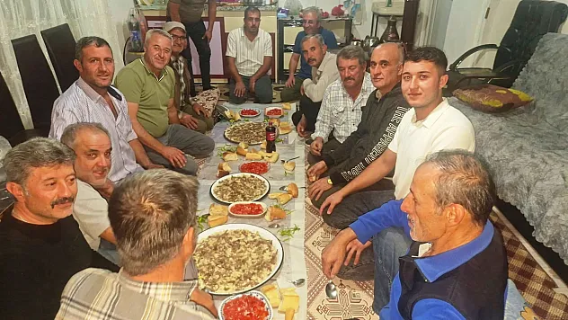 Hisarcık'ta Avcılar Sezonu 'Tavşan Tiridi' İle Açtı!